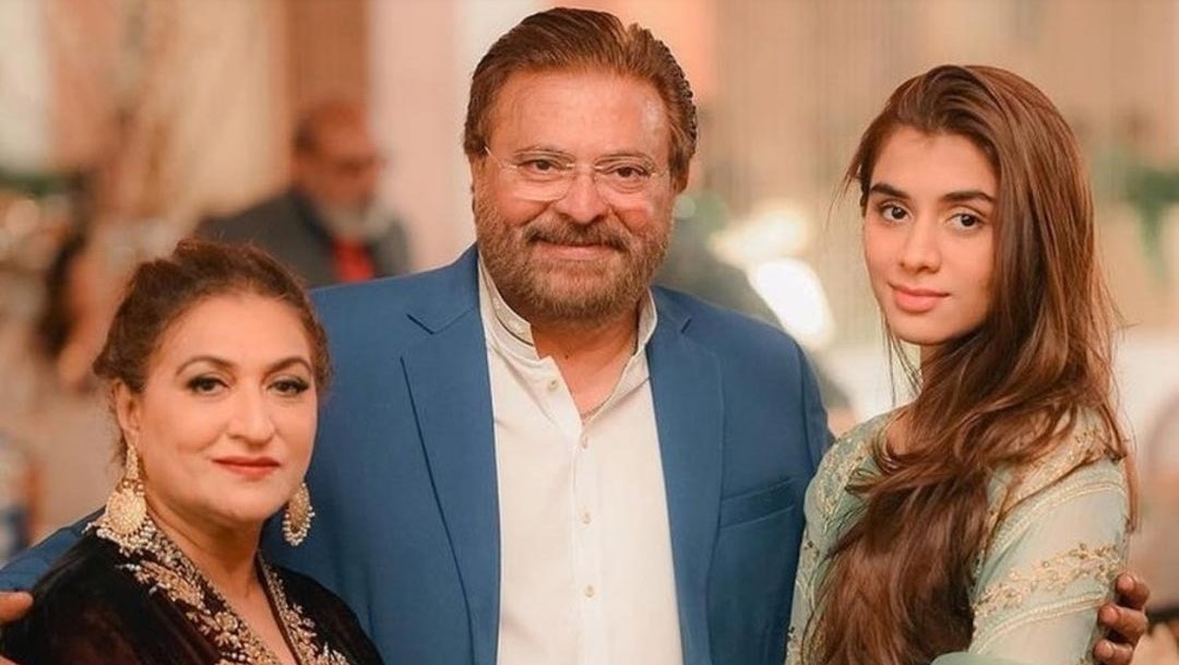 Actress Yishmera Jan