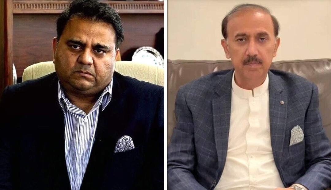 اڈیالہ جیل کے باہر فواد چوہدری نے شعیب شاہین کو تھپڑ مار دیا
