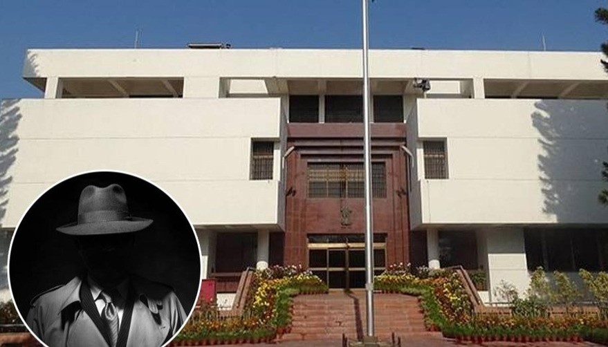 An Indian High Commission official was caught spying in Pakistan