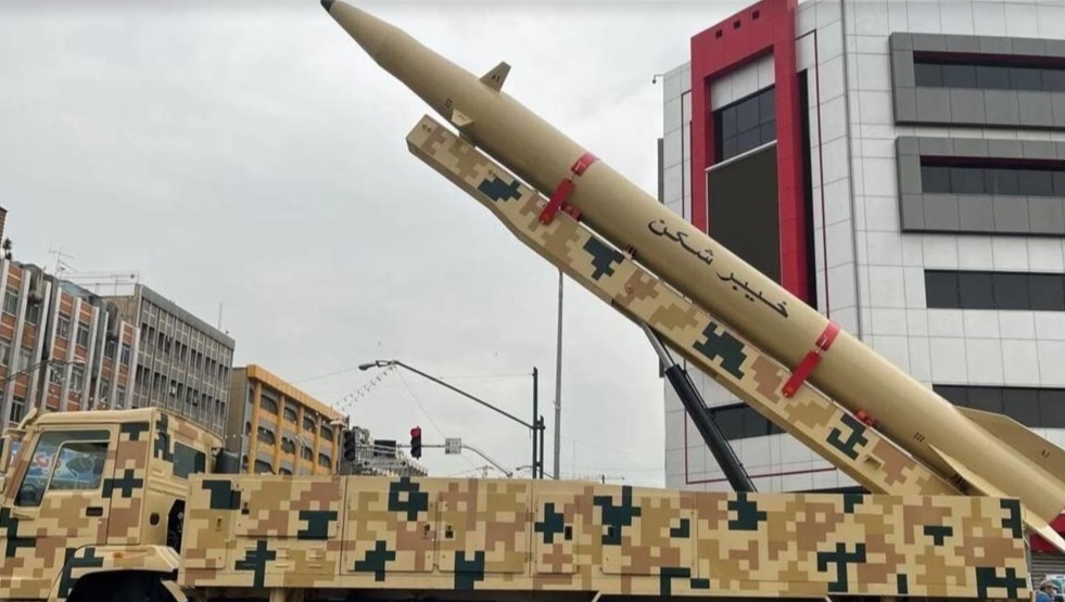 Iran Launches Major Missile Attack on Israel Following US Strikes