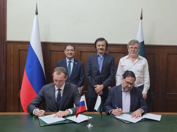 Pakistan, Russia Sign Protocol to Revive Pakistan Steel Mills