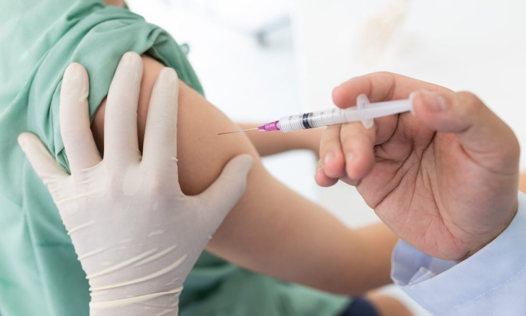 Pakistan Seeks UNICEF Help Over Delayed Vaccine Supplies from India