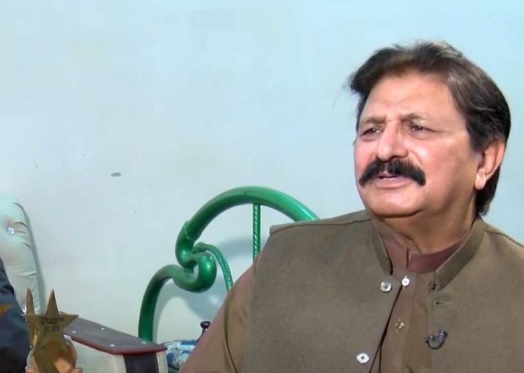 لیجنڈری اداکار عشرت عباس انتقال کرگئے