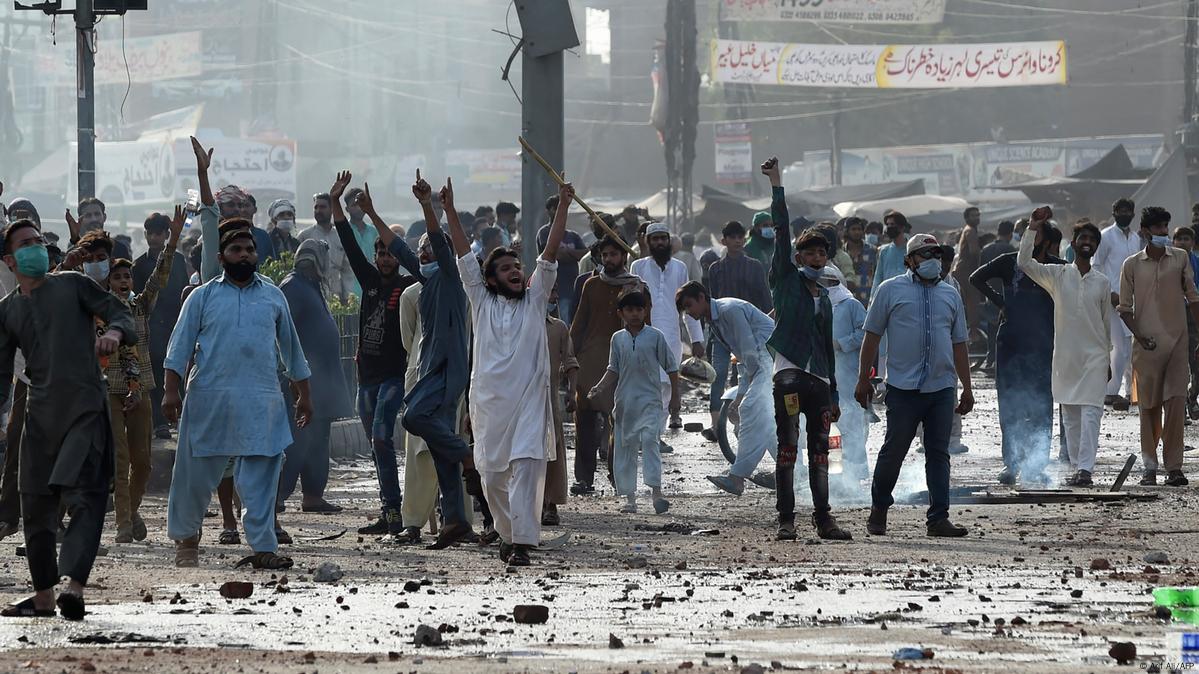 Violent Protests Police Arrest 681