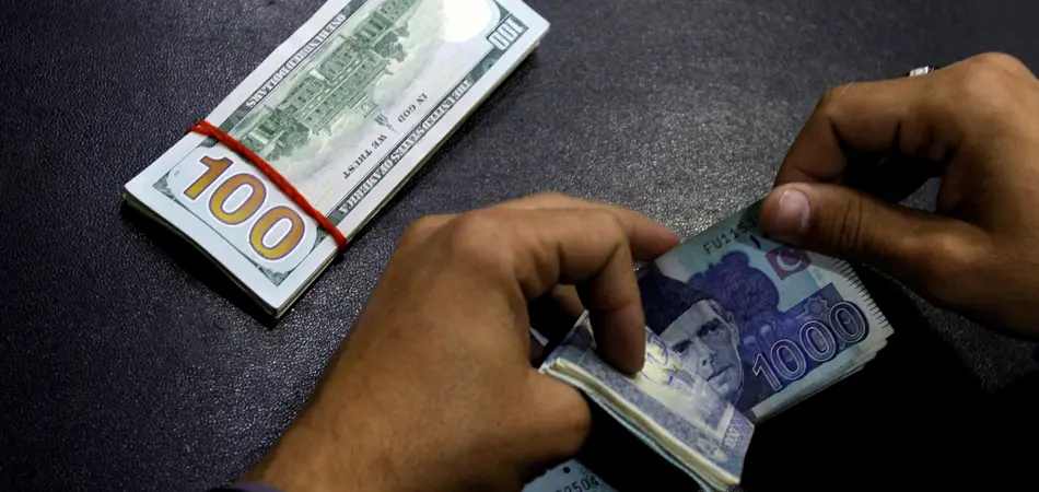 Rupee Maintains Stability