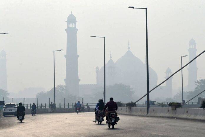 Lahore Ranks Third polluted city