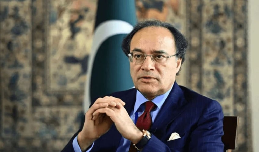 Aurangzeb Talks Economic Growth