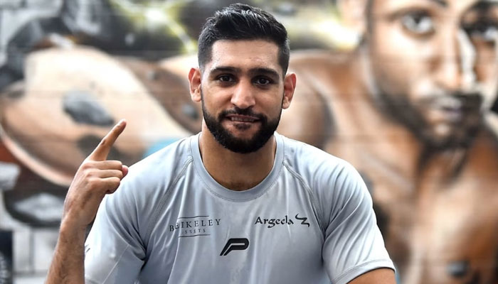 باکسر عامر خان