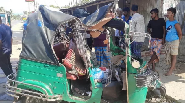 Four Killed Near MAO College