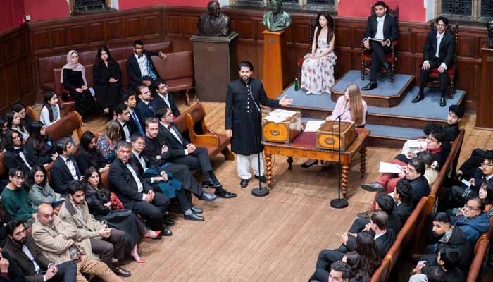 Pakistani Students Defeat India’s Narrative in Landmark Oxford Debate