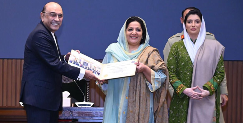 صدر آصف زرداری کا این ڈی یو کا دورہ