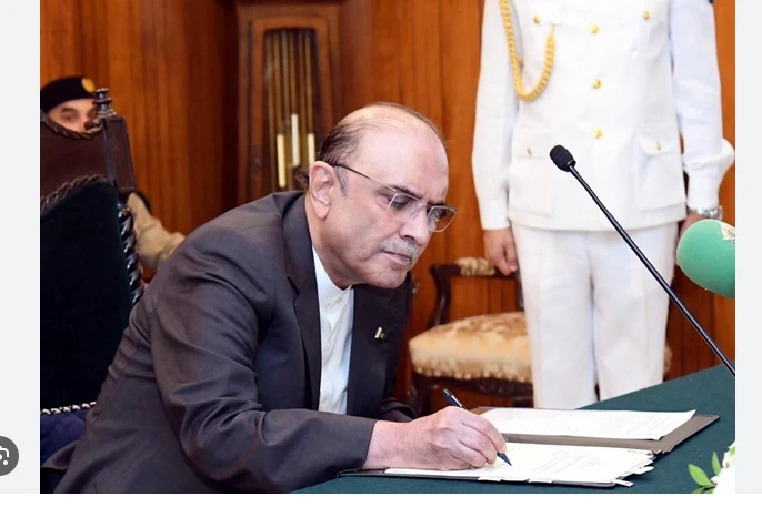 Zardari urges unity