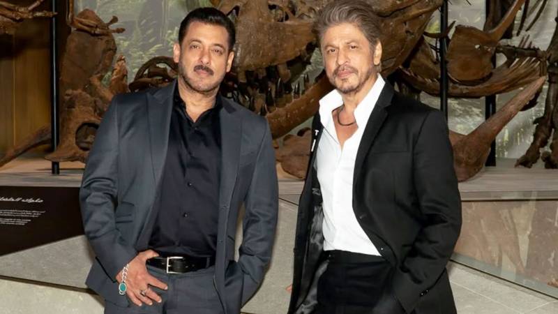 Shah Rukh Khan and Salman Khan Shine at Dhabi