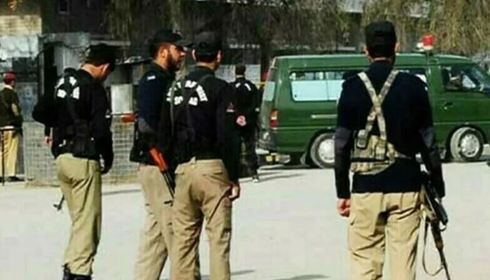 اسسٹنٹ کمشنر شمالی وزیرستان کی گاڑی پر حملہ، 4 افراد جاں بحق