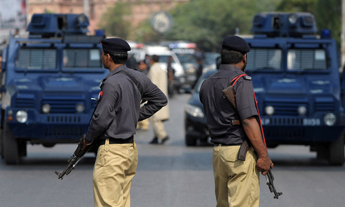 Karachi Police Arrest Three