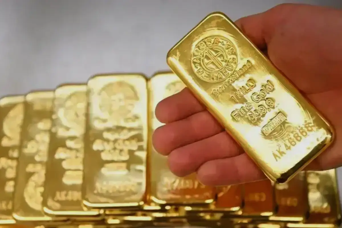 Gold prices surge