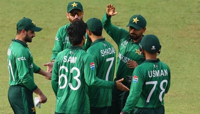 Pakistan’s Semi-Final Hopes Alive Despite England Defeat