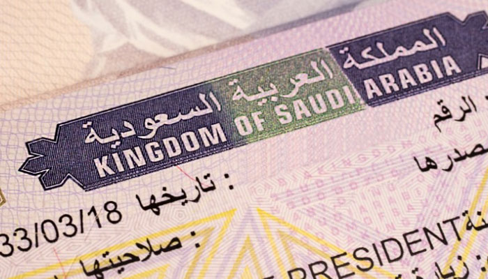 Saudi Arabia extends visa validity