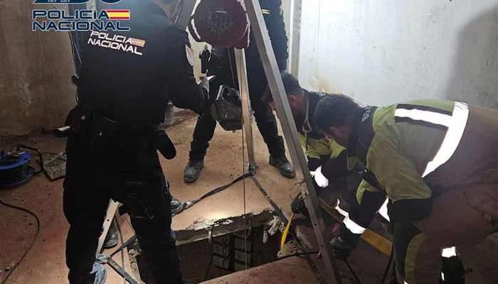 drug smuggling tunnel