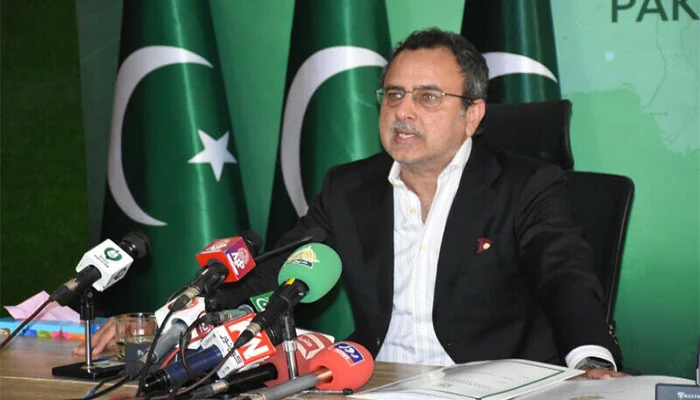 وفاقی وزیر توانائی اویس لغاری