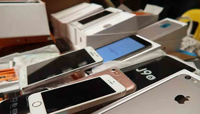Big increase in mobile phone imports in Pakistan