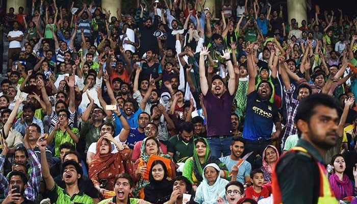 PSL final fans allowed stadium