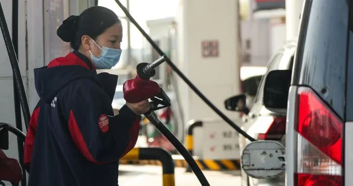 Chinese refiners Iranian oil premium