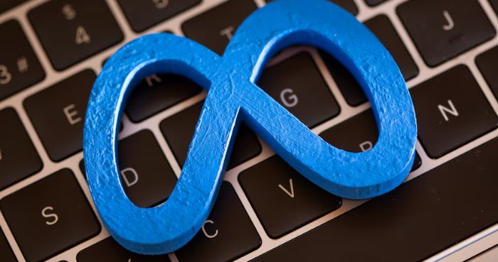 Meta employee tracking AI training