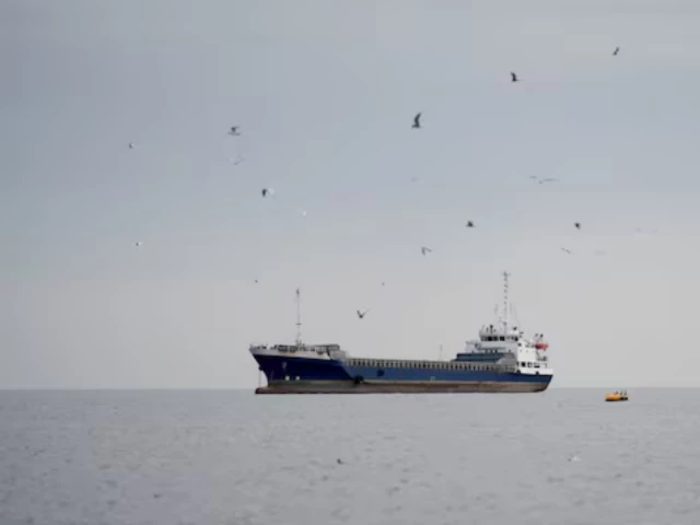 sanctioned tanker Strait of Hormuz Gulf entry