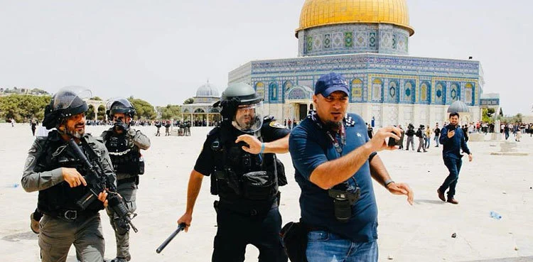 attack on journalist Israel protest