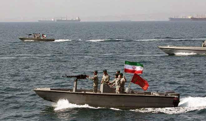 closed the Strait of Hormuz