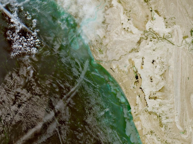 Iran fast boat seizures Strait of Hormuz