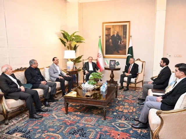 US Iran talks Pakistan diplomacy uncertainty