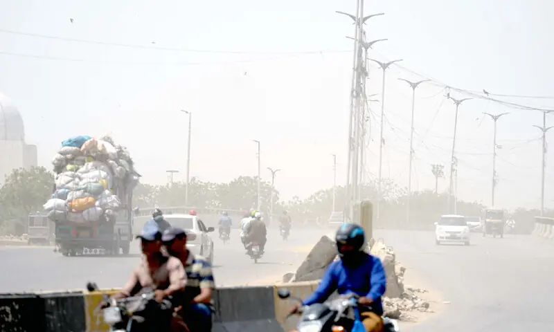 Karachi temperature reaches 40 degrees