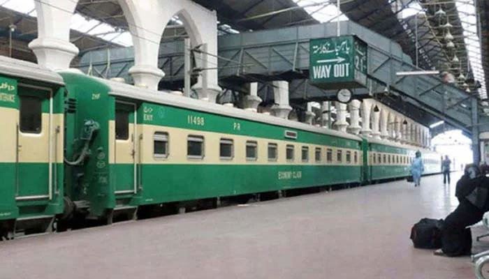 pakistan-railways-profit-2025-revenue-growth
