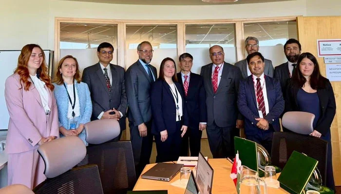 Pakistan Canada investment agreement talks