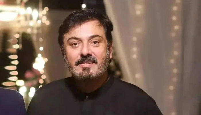 Naumaan Ijaz showbiz earnings debate