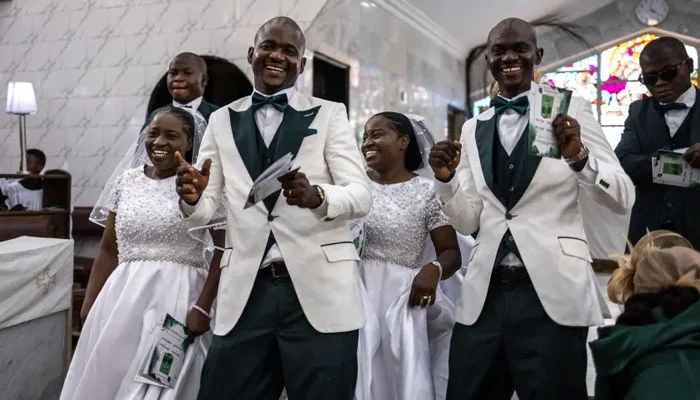 twin brothers marry twin sisters Nigeria