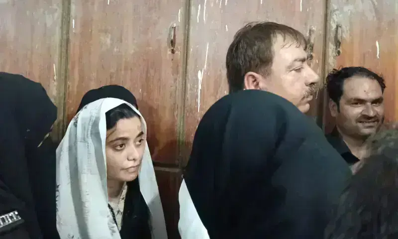 Karachi drug suppliers arrested